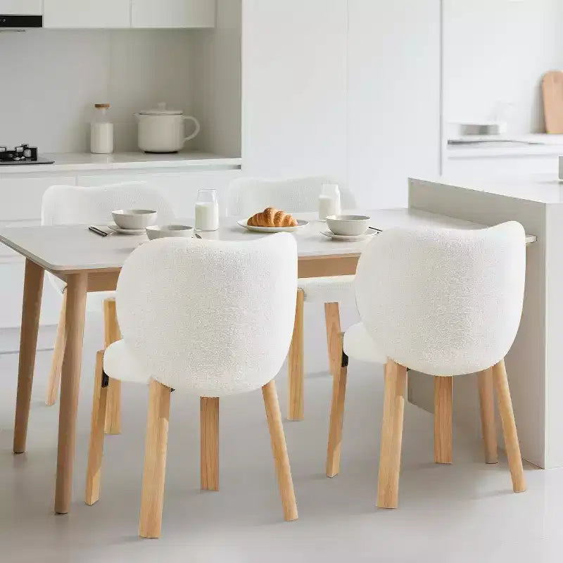 Jolie chaise de coiffeuse avec dossier en forme de cœur, tabouret de maquillage moderne en tissu Teddy pour coiffeuse, bureau, chambre, salle à manger et salon