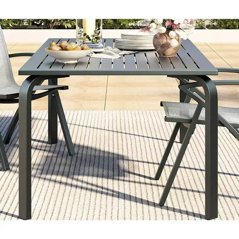 Table de terrasse en aluminium de qualité marine, table à manger extérieure moderne pour restaurants, arrière-cours, bords de piscine