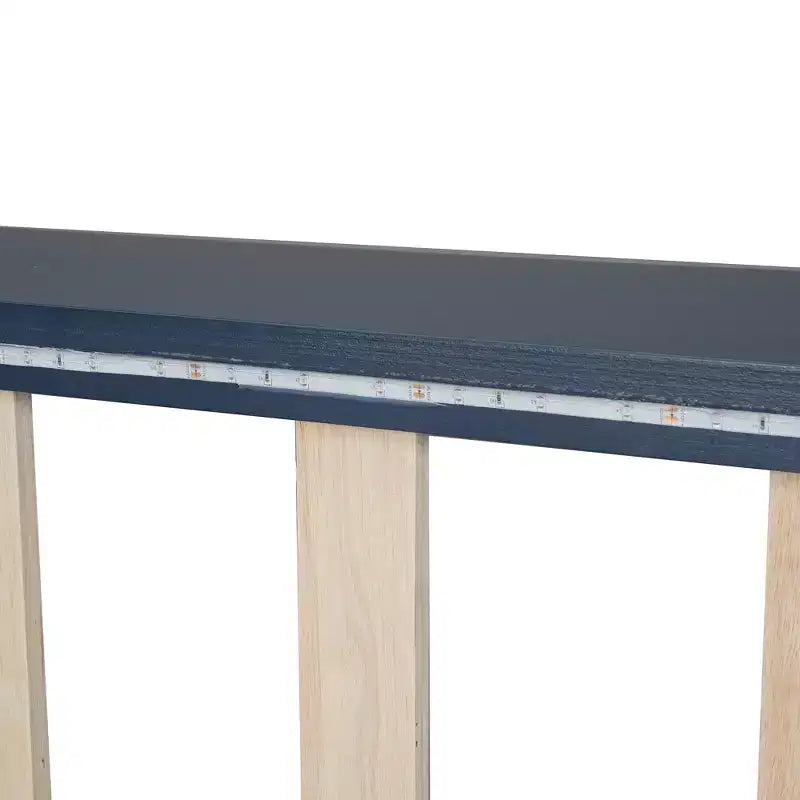 Lit de course pour garçons (taille jumeau), lit en forme de voiture avec lumière LED et dossier rembourré, cadre de lit plateforme en bois pour enfants