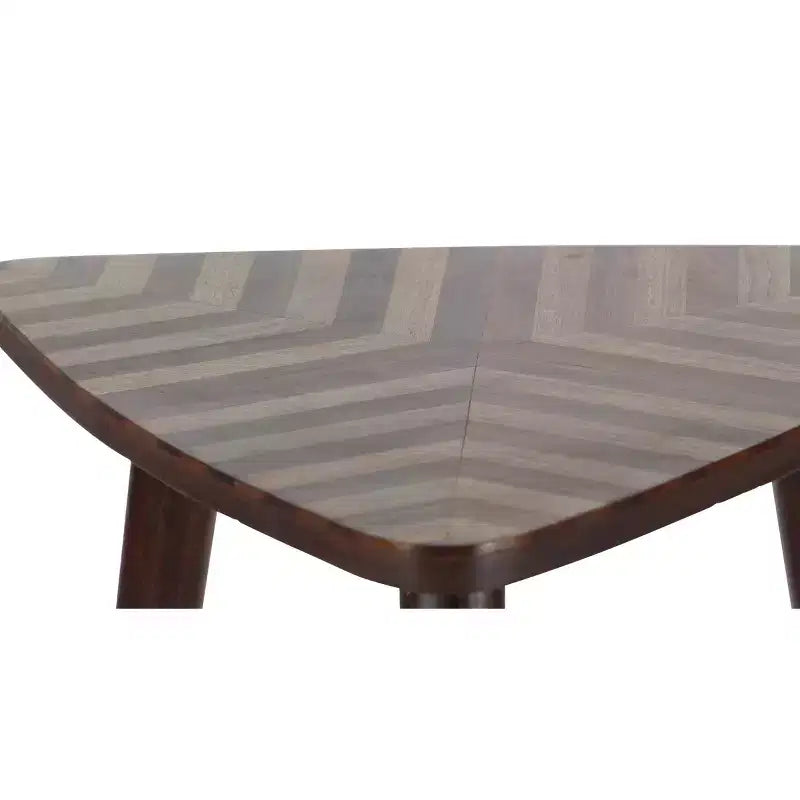 Guéridon moderne en bois de manguier, marron foncé, compact, avec pieds évasés, pour usage intérieur.