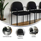 Chaise de réception latérale empilable en acier avec accoudoirs, modèle Confort