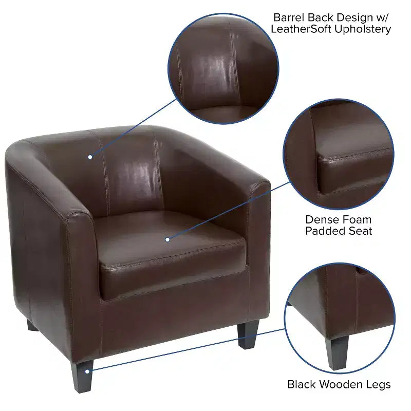Fauteuil de salon en cuir avec accoudoirs inclinés