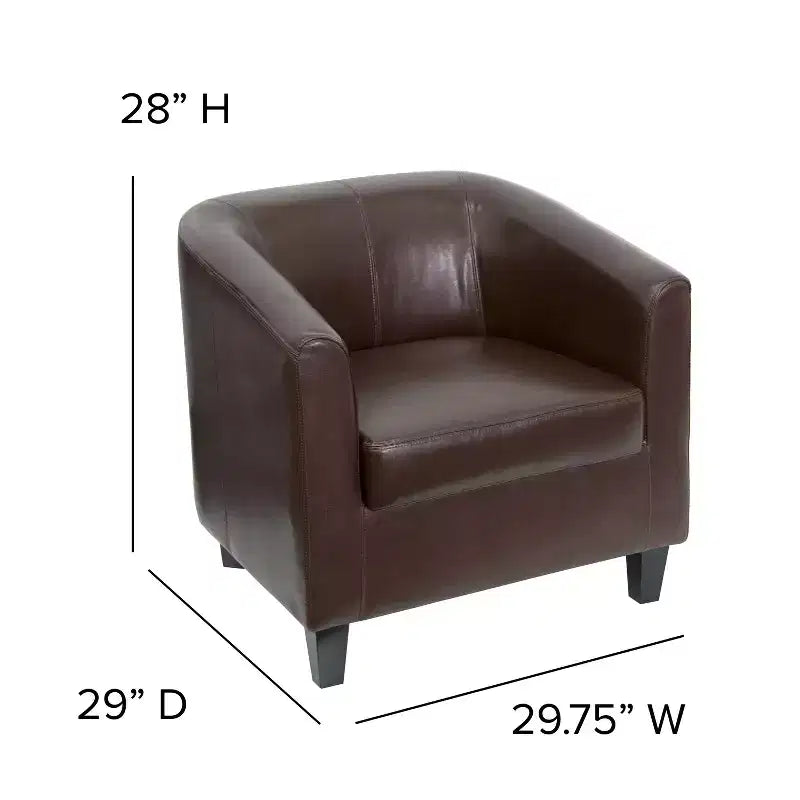 Fauteuil de salon en cuir avec accoudoirs inclinés