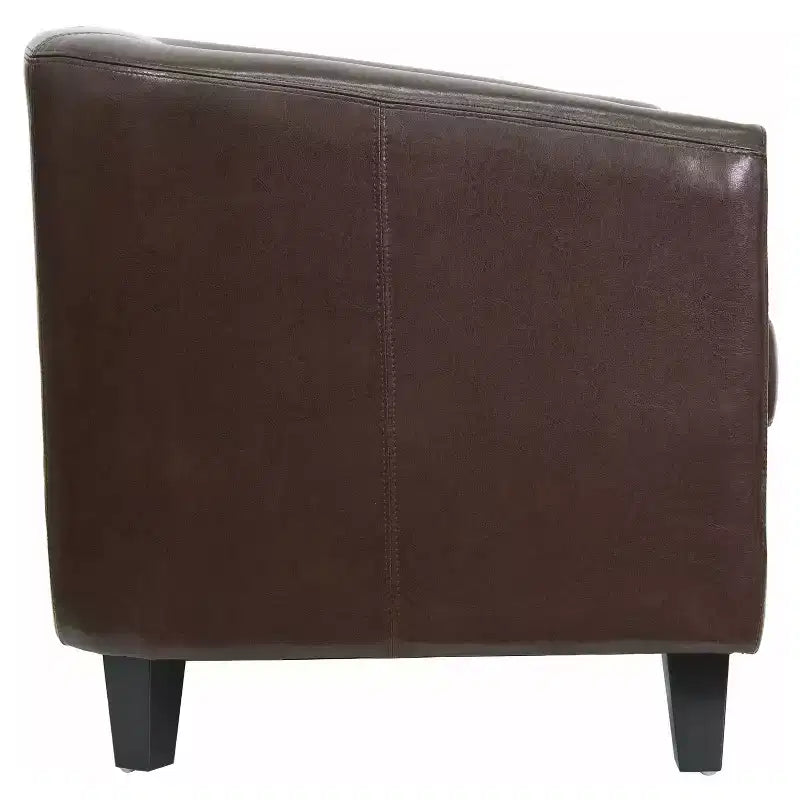 Fauteuil de salon en cuir avec accoudoirs inclinés